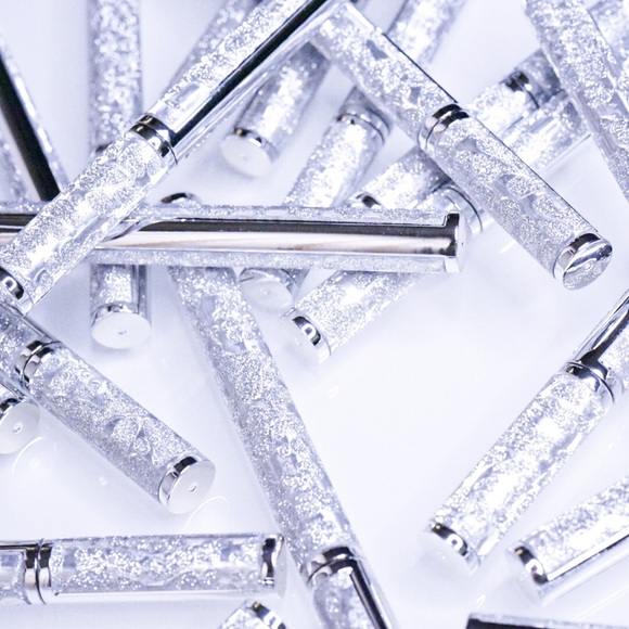 Eyelashes Adhesive | clear adhesive | Lash glue - Picture 3 of 4